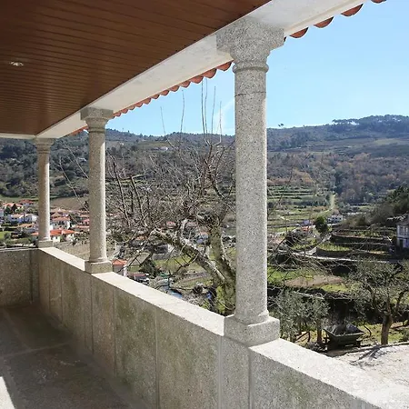 Guest house Casa Do Escoivo Loivos da Ribeira