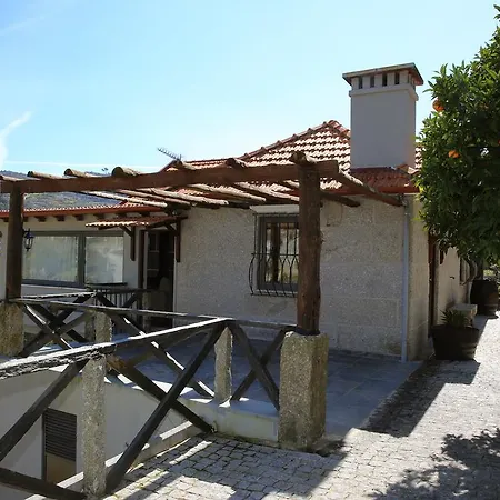 Guest house Casa Do Escoivo Loivos da Ribeira