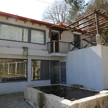 Guest house Casa Do Escoivo