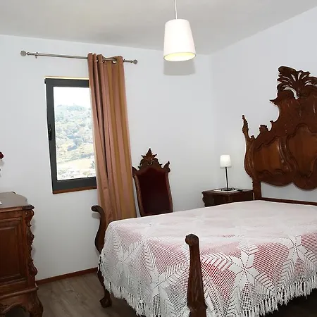 Guest house Casa Do Escoivo 3*